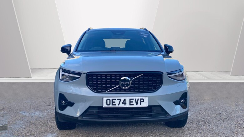 Volvo XC40 2.0 B4P Ultra Dark 5dr Auto Petrol Estate